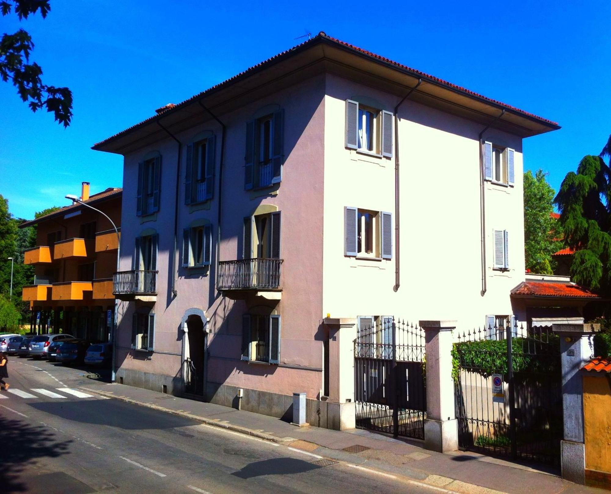 La Gare B&B Fiera Magenta Ngoại thất bức ảnh