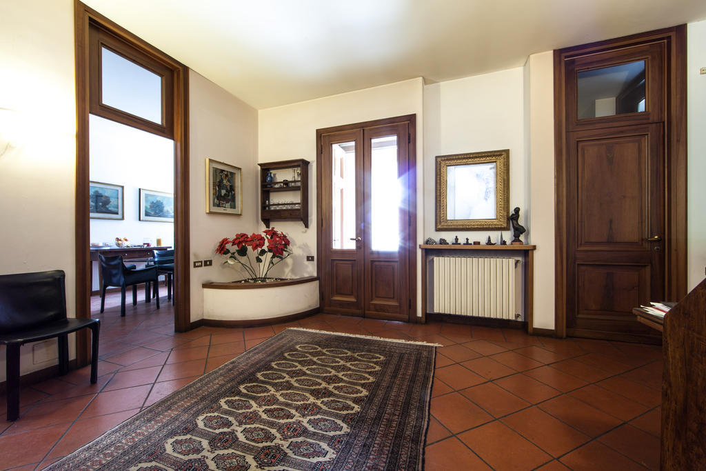 La Gare B&B Fiera Magenta Ngoại thất bức ảnh